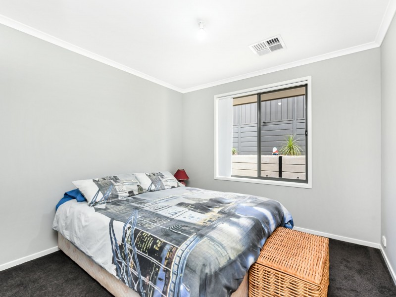 11 Peppermint Drive, Hayborough SA 5211