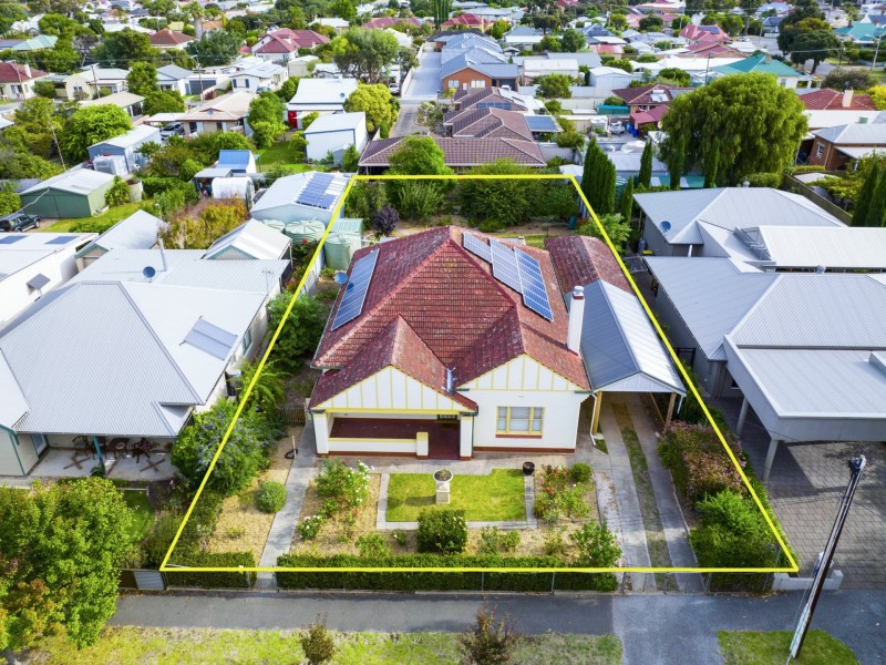 51 Hill Street, Victor Harbor SA 5211