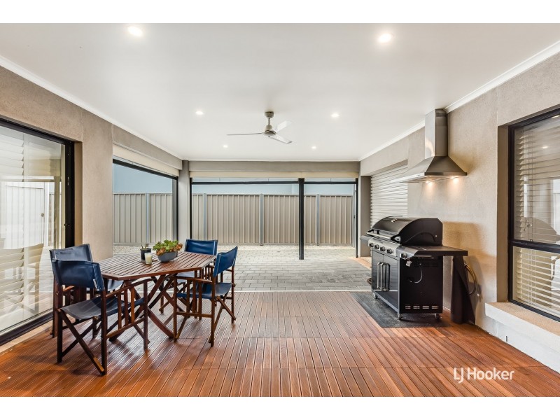 3 Fairway Drive, Mccracken SA 5211