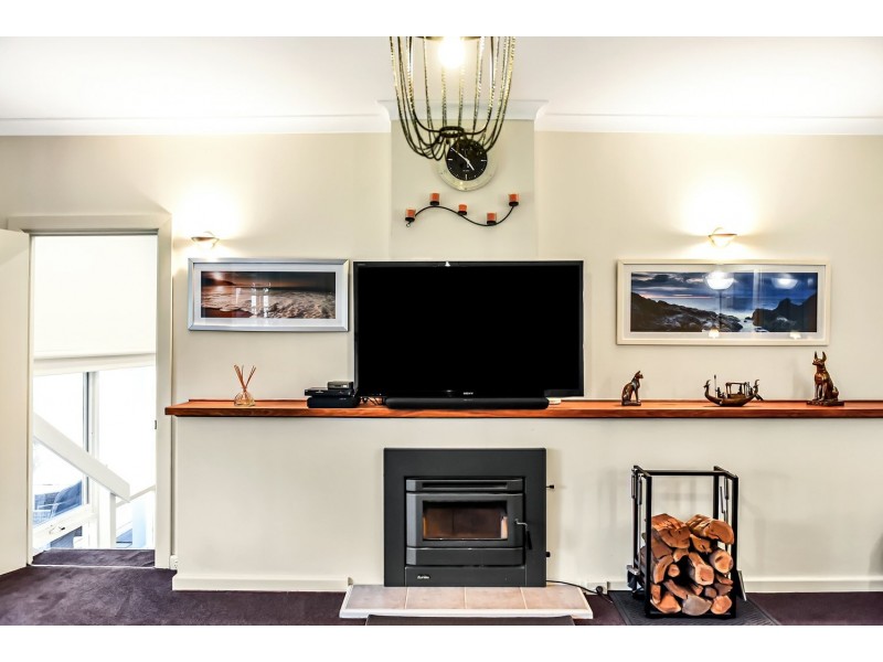 28 The Parkway, Victor Harbor SA 5211