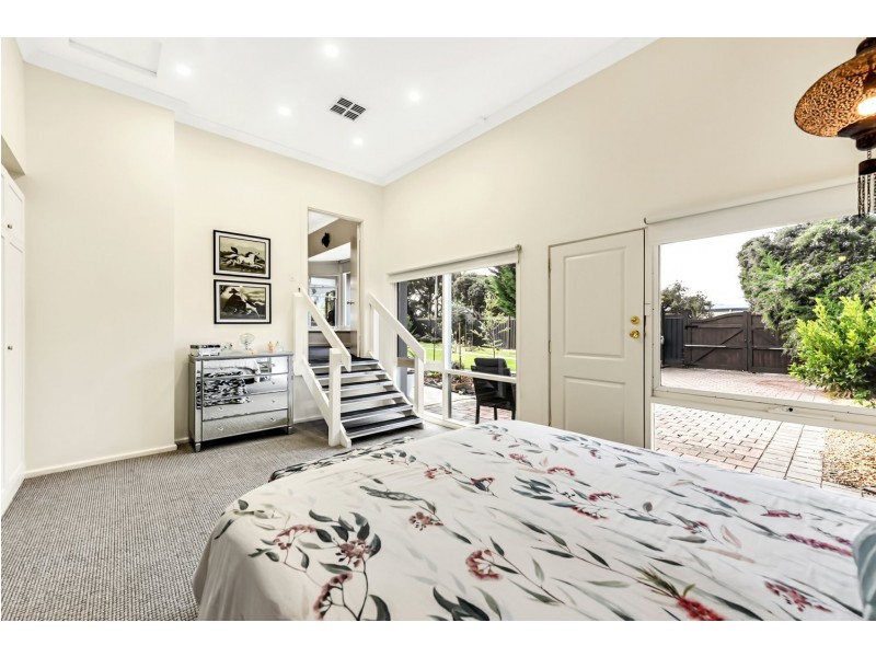 28 The Parkway, Victor Harbor SA 5211