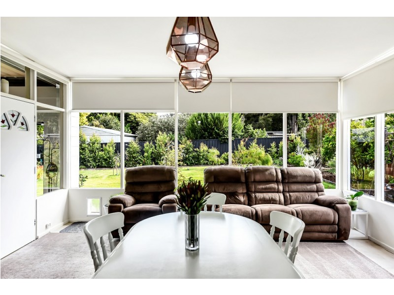 28 The Parkway, Victor Harbor SA 5211