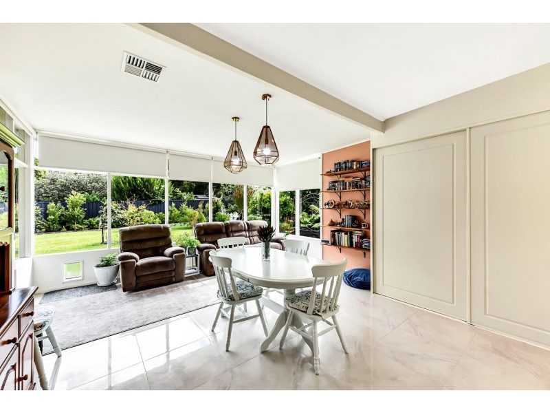 28 The Parkway, Victor Harbor SA 5211