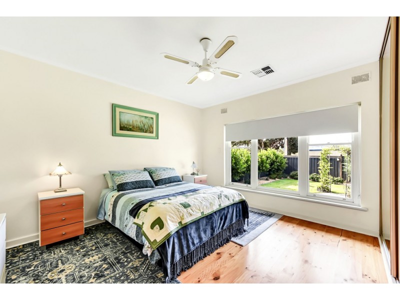 28 The Parkway, Victor Harbor SA 5211