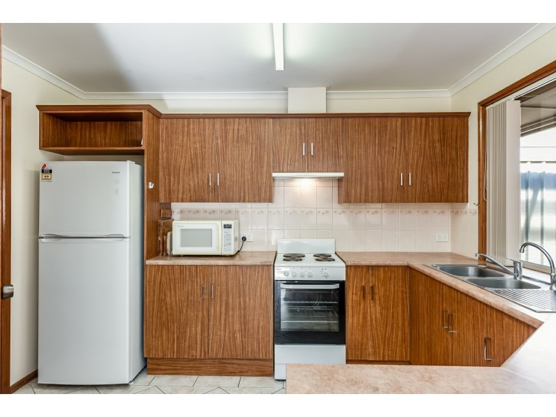 3 Ainslie Roberts Drive, Encounter Bay SA 5211