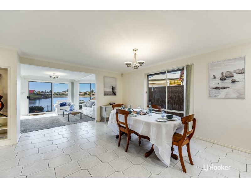 24 Islander Drive,, Encounter Bay SA 5211