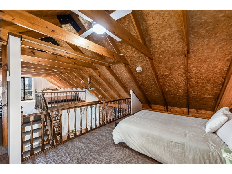 33 Russell Street, Encounter Bay SA 5211