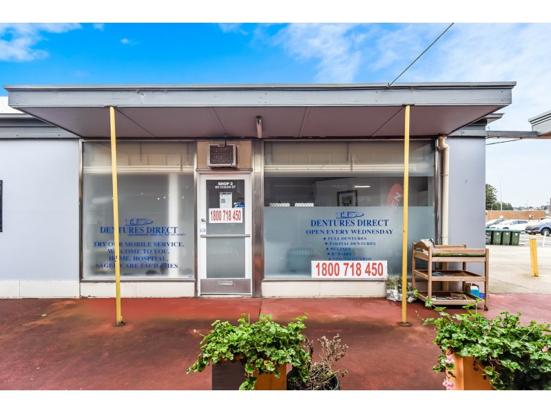 60 Ocean Street, Victor Harbor SA 5211