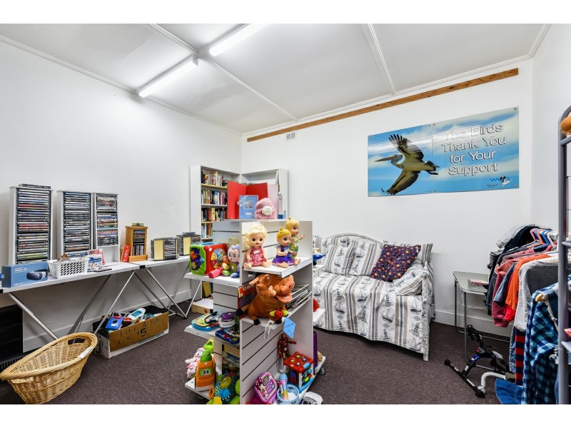 60 Ocean Street, Victor Harbor SA 5211