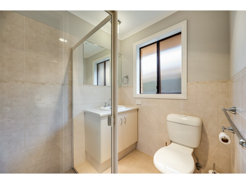 26 Victor Avenue, Encounter Bay SA 5211