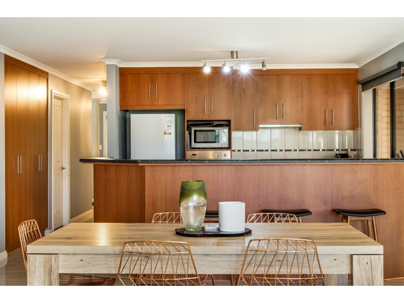 26 Victor Avenue, Encounter Bay SA 5211