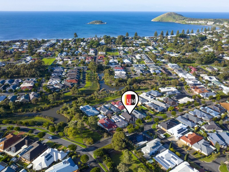 26 Victor Avenue, Encounter Bay SA 5211