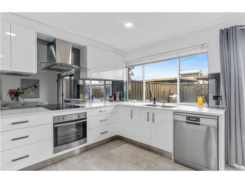 2/5 Harbour View Terrace, Victor Harbor SA 5211