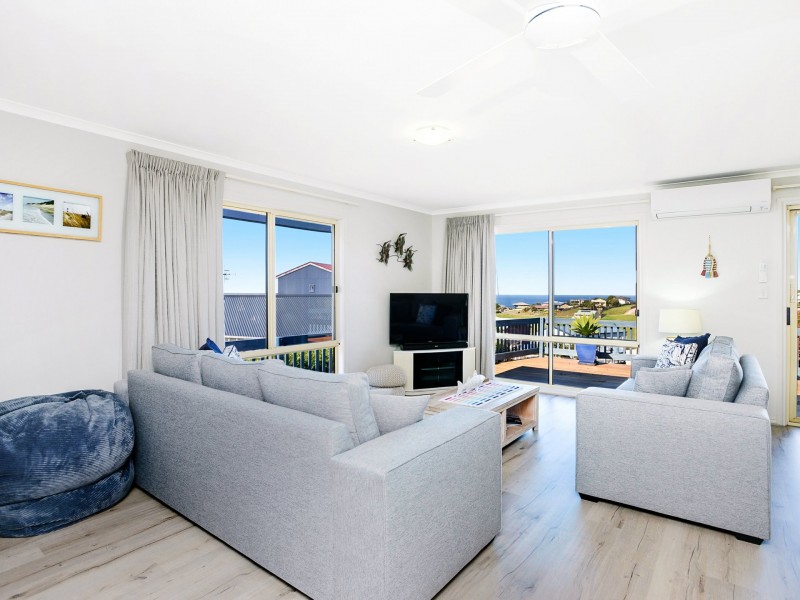 16 Cygnet Court, Encounter Bay SA 5211