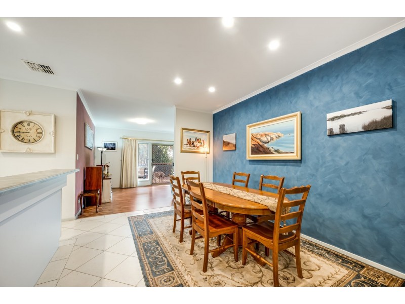 12 Swains Crossing Road, Victor Harbor SA 5211