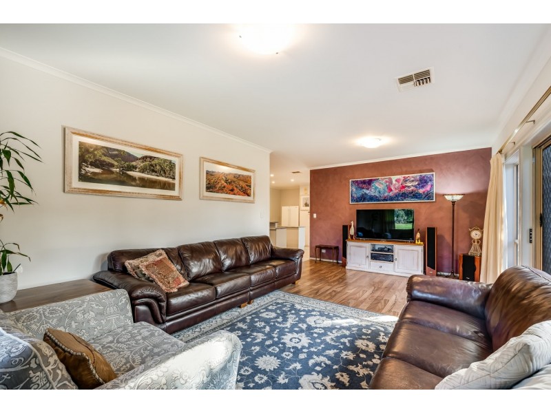 12 Swains Crossing Road, Victor Harbor SA 5211