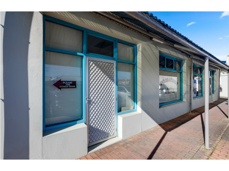 6 & 7 Ocean Street, Victor Harbor SA 5211