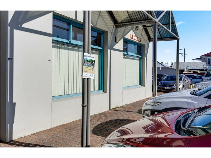 6 & 7 Ocean Street, Victor Harbor SA 5211