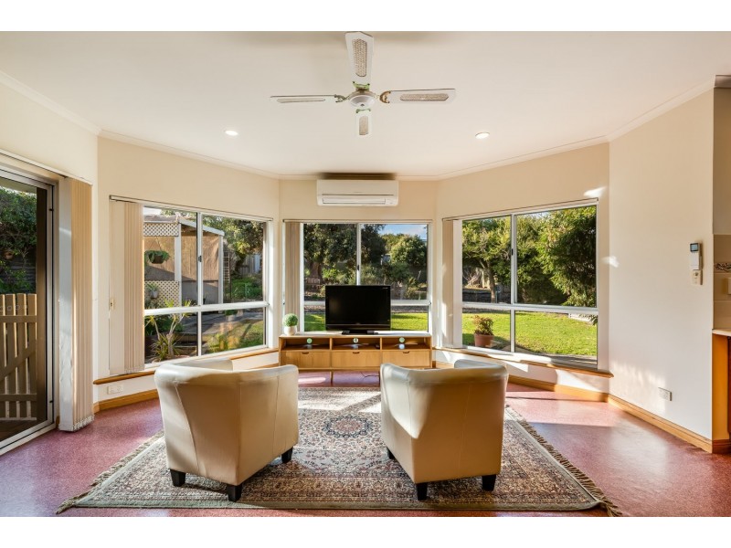 6 Donegal Street, Mccracken SA 5211