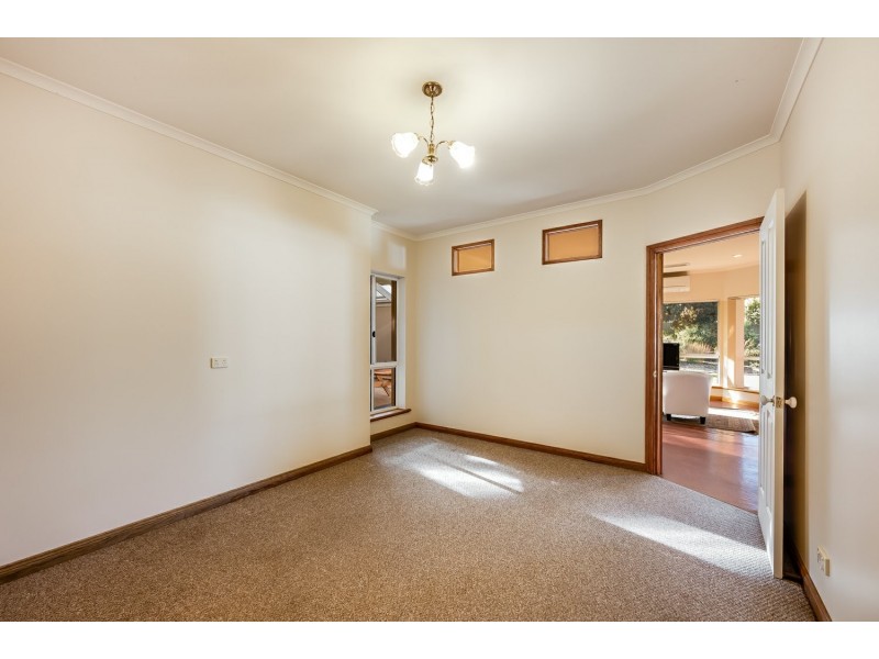6 Donegal Street, Mccracken SA 5211