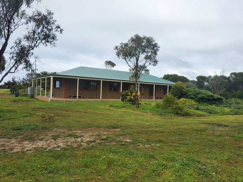 693 Airport Road, Middleton SA 5213