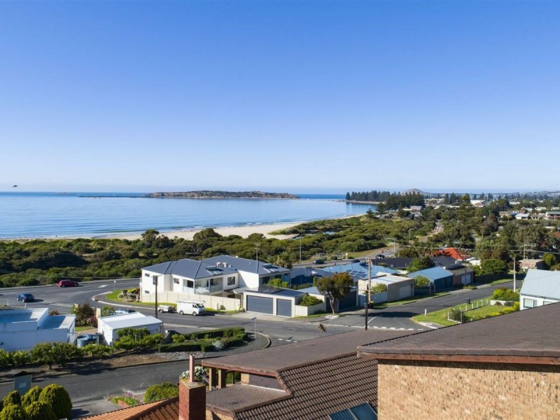 28 Cherington Road, Mccracken SA 5211