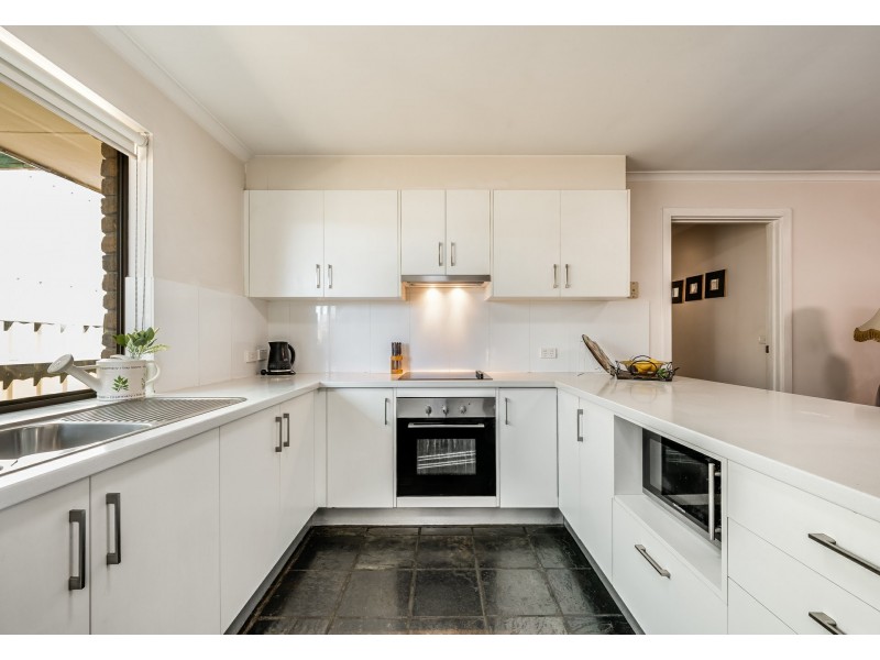 12 Connell Street, Victor Harbor SA 5211