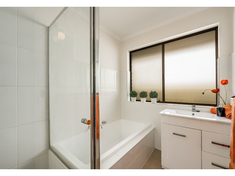 12 Connell Street, Victor Harbor SA 5211