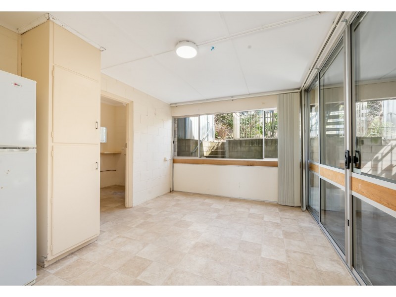21 Swain Road, Victor Harbor SA 5211