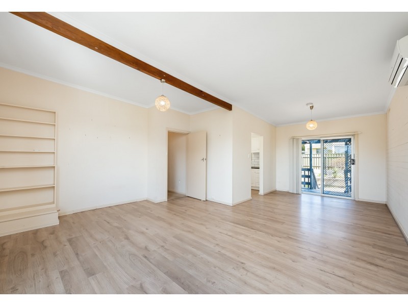 21 Swain Road, Victor Harbor SA 5211
