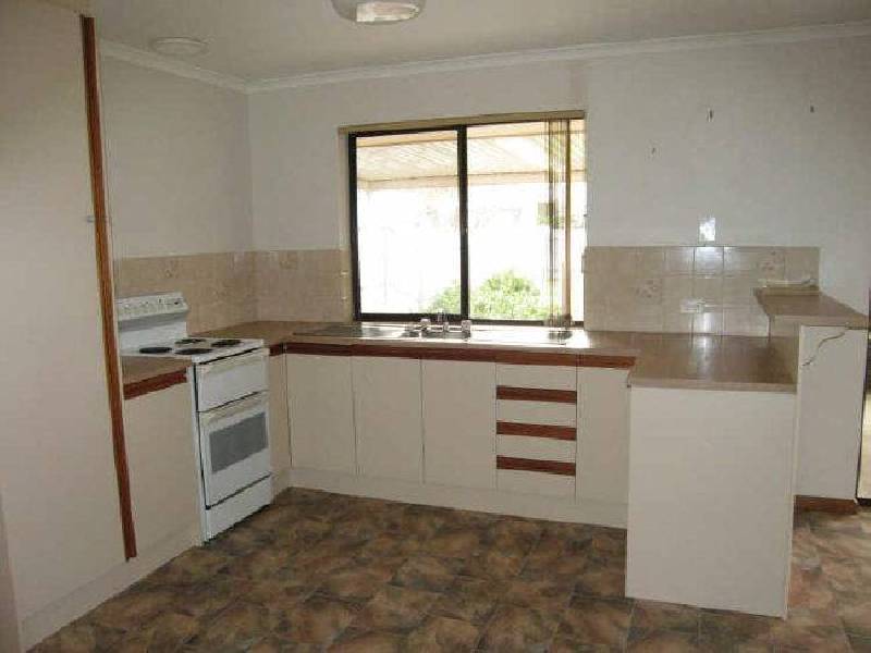 159 Bay Road, Encounter Bay SA 5211