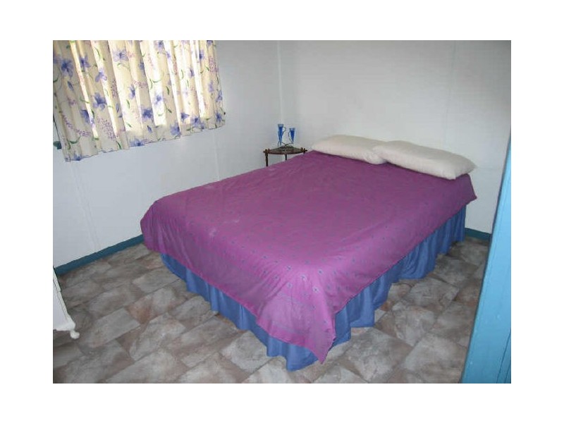 35 Russell Street, Encounter Bay SA 5211