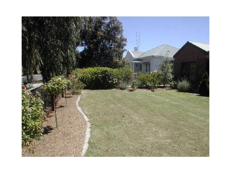 7 Forrest Street, Victor Harbor SA 5211