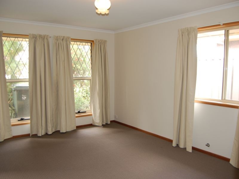 18 Matthew Flinders Drive, Encounter Bay SA 5211