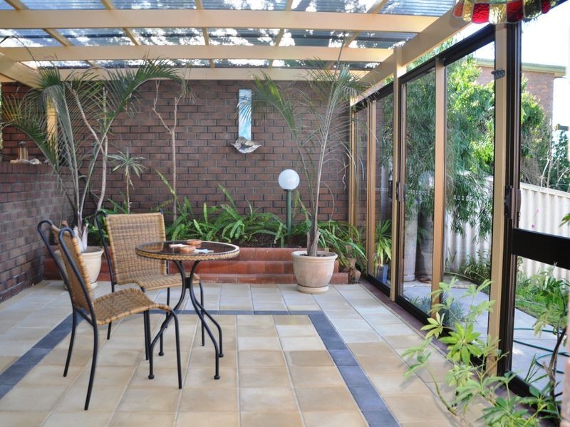 8 Edzell Road, Victor Harbor SA 5211