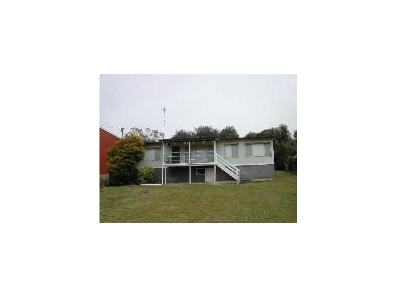 13 Moonya Avenue, Encounter Bay SA 5211