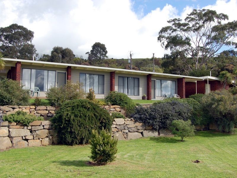 “Sea View Apartments”/ Inman Valley Road, Victor Harbor SA 5211