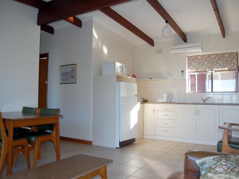 “Sea View Apartments”/ Inman Valley Road, Victor Harbor SA 5211