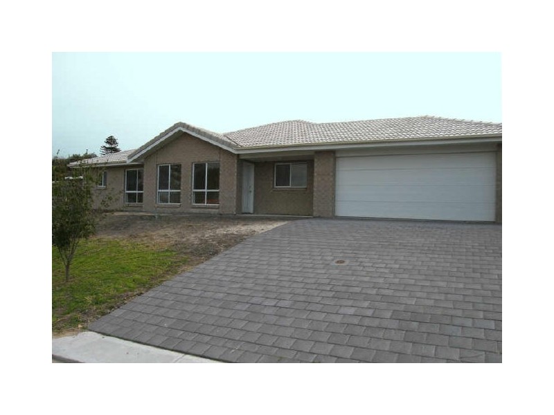 9 William Street, Victor Harbor SA 5211