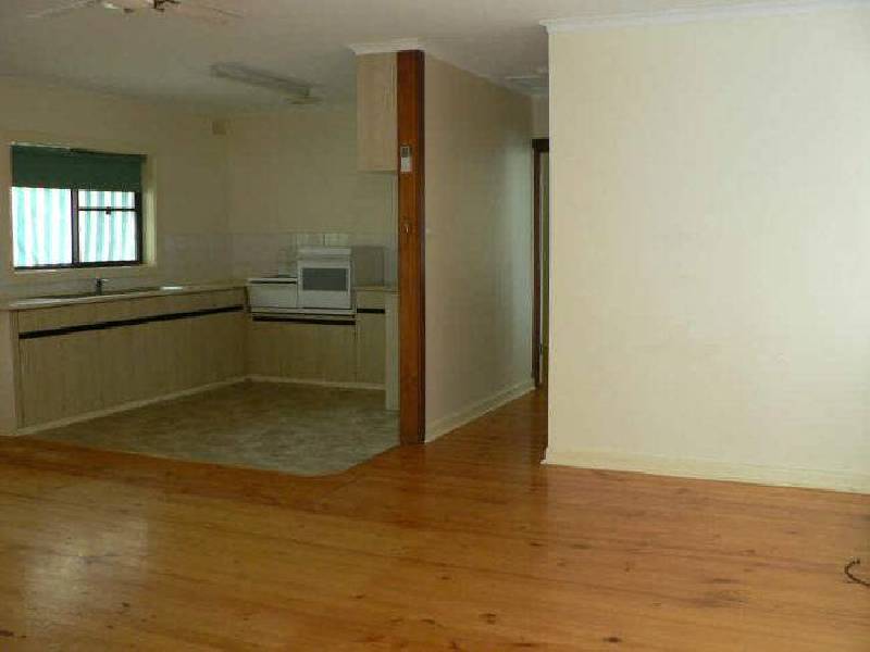 16 Blackfriars Road, Port Elliot SA 5212