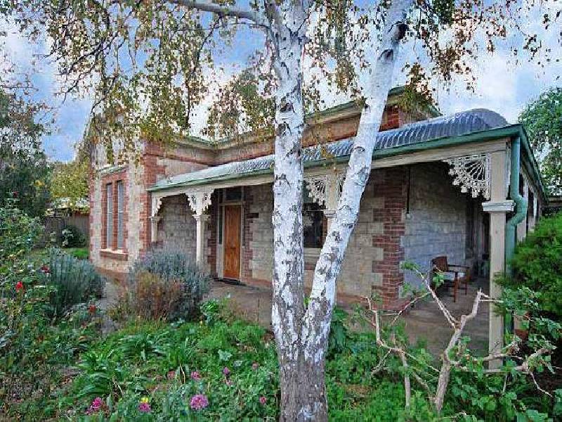 20 Hill Street, Victor Harbor SA 5211