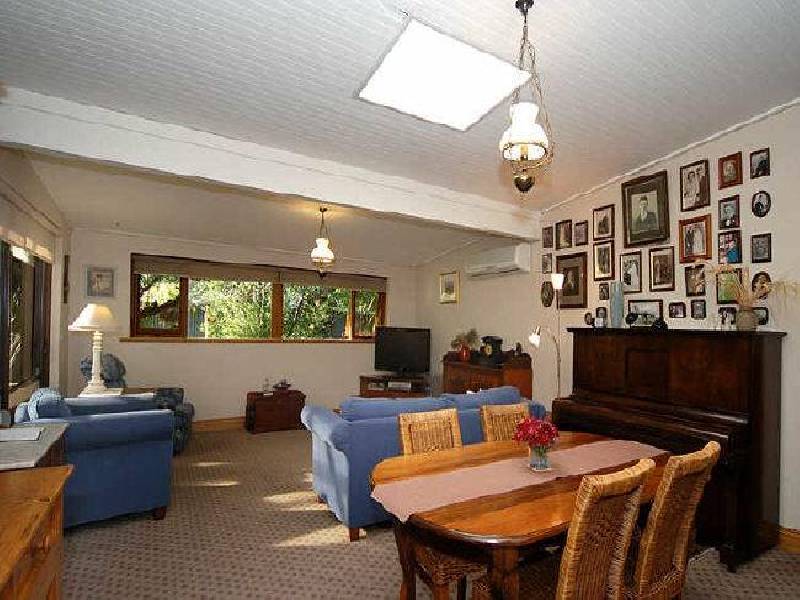 20 Hill Street, Victor Harbor SA 5211