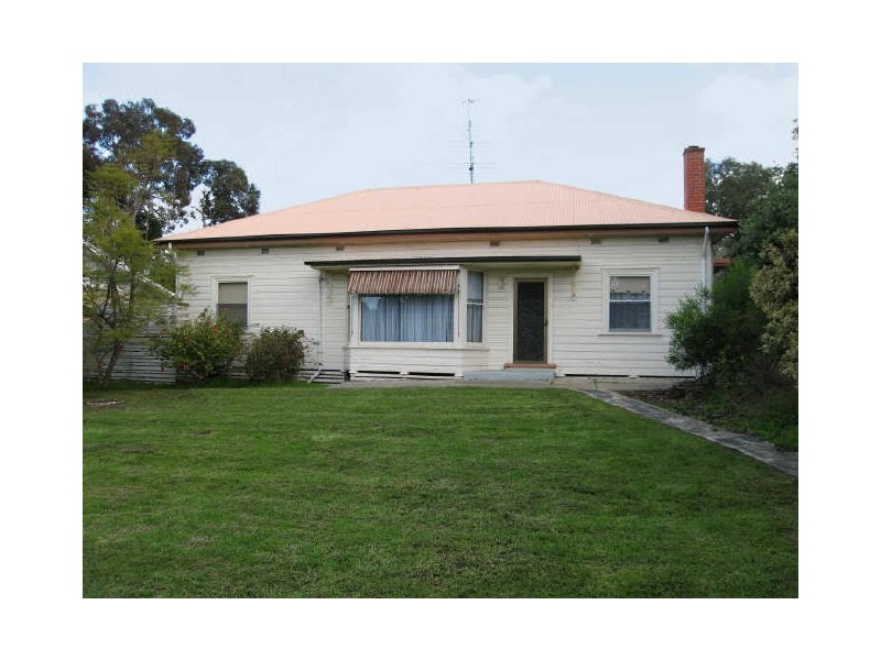 22 The Parkway, Victor Harbor SA 5211