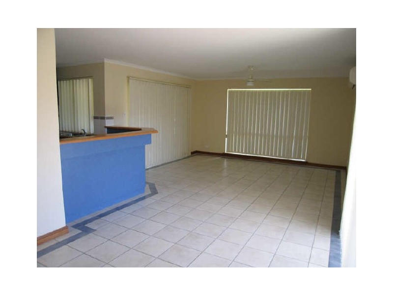 1 Yates Avenue, Hayborough SA 5211