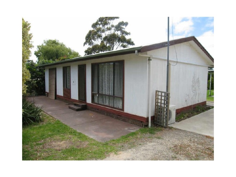 2 Oxford Road, Victor Harbor SA 5211