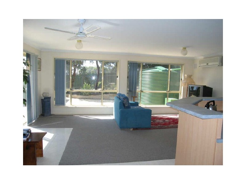 7 Palm Court, Mccracken SA 5211