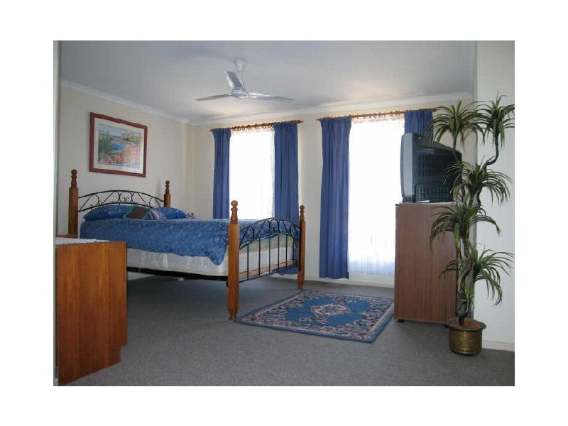 7 Palm Court, Mccracken SA 5211