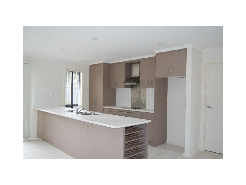 2/10 Hope Street, Encounter Bay SA 5211