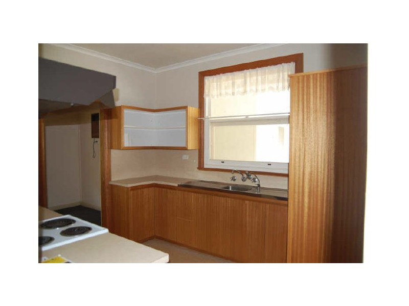 6 Forrest Street, Victor Harbor SA 5211