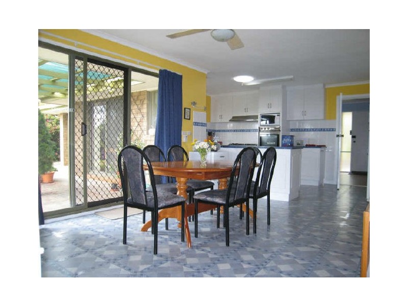 34 White Crescent, Encounter Bay SA 5211